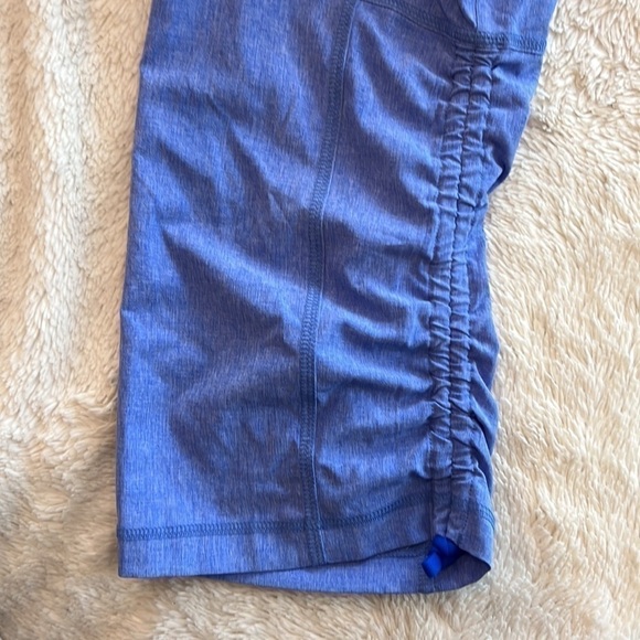ATHLETA Cobalt Blue Allegro Drawstring Rushed Capri Pants Size 2 ? - Picture 10 of 12